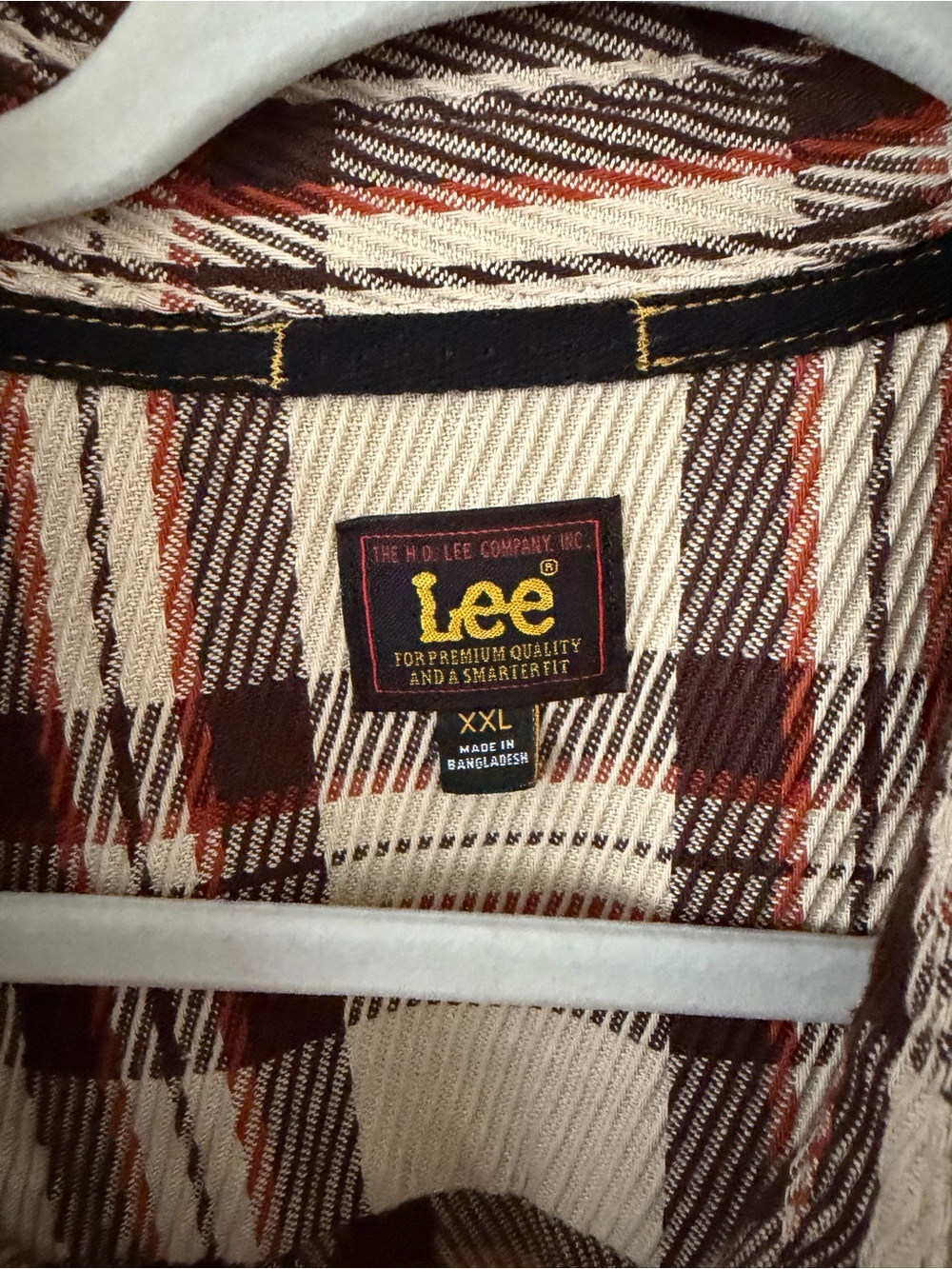 Lee Men’s Cream & Brown Plaid Button-Down Shirt